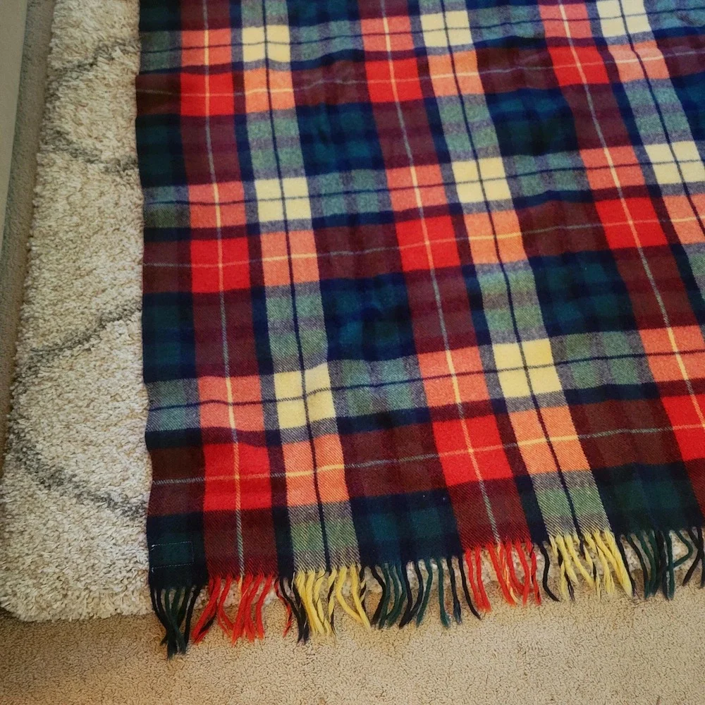 Vintage Troy Robe Wool Tartan Plaid Stadium Throw Blanket Fringe 54x77